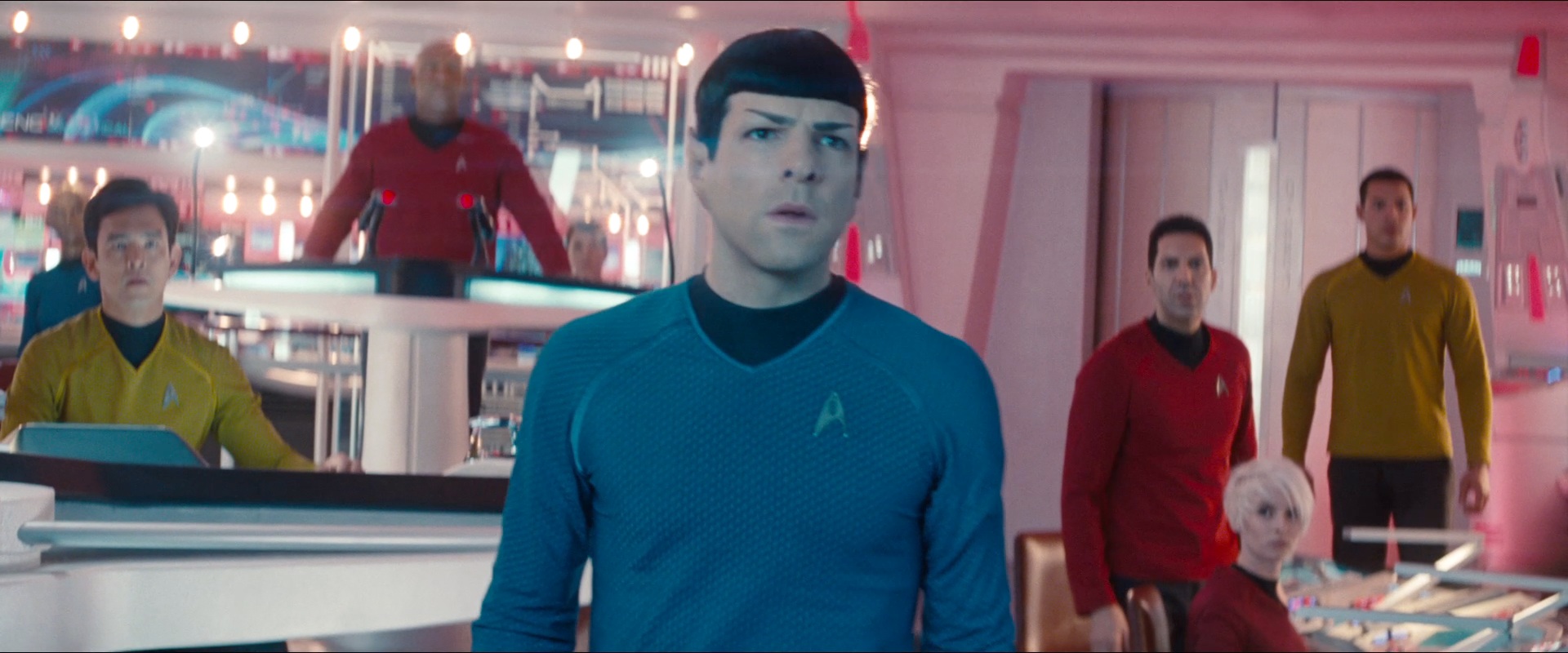 New Image From Star Trek Into Darkness + UPDATE: Villain 