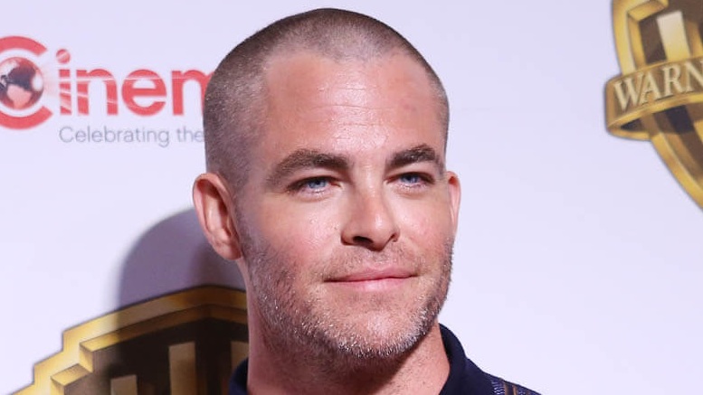 Chris Pine Wants To Know What's Going On With Next Star Trek Movie –  