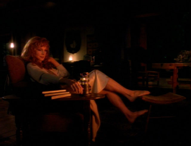 Star Trek: TNG - Beverly Crusher sitting with lamp - Sub Rosa