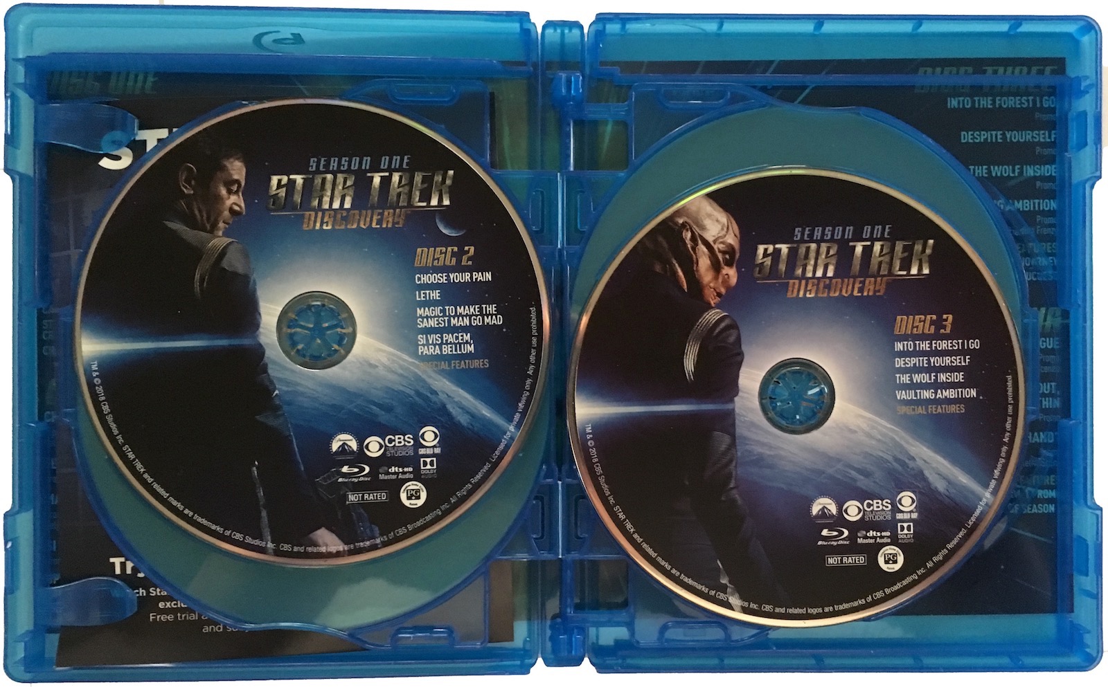 Review Star Trek Discovery Season One Blu Ray Looks Great But Bonus Features Leave You Wanting More Trekmovie Com