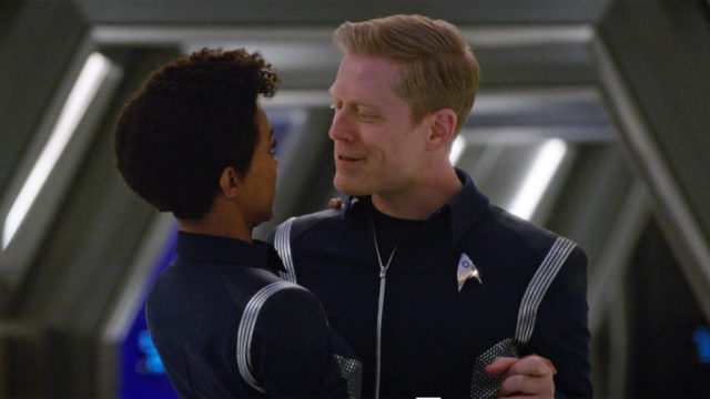 Stamets and Burnham dancing in Star Trek: Discovery