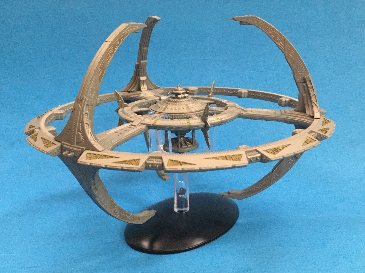 Review: Eaglemoss XL Deep Space 9 Station Model Is Worth The Latinum –