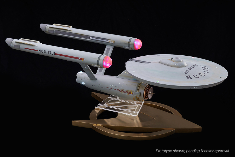 Toymaker Tomy To Make 32 Inch Die Cast ‘star Trek Uss Enterprise