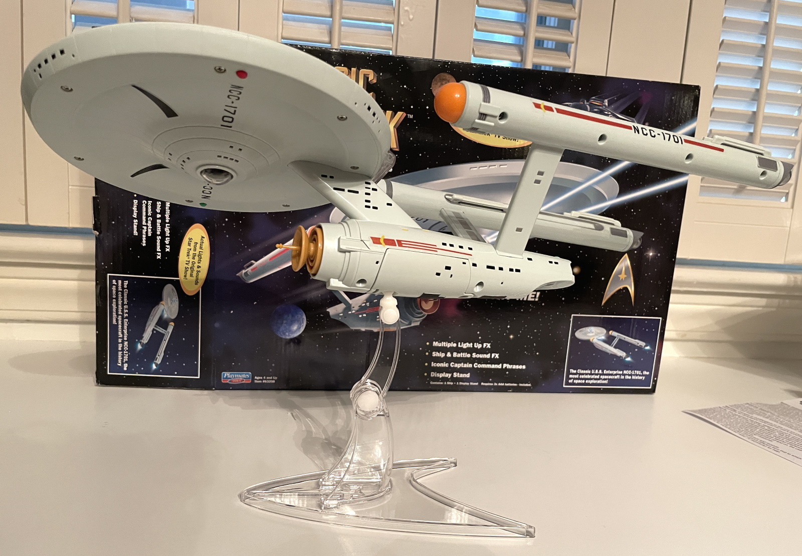 NEW! Playmates Star Trek Universe U.S.S. Enterprise NCC-1701 Reissue (2022)  