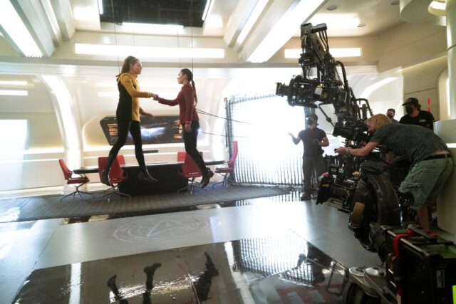 Rebecca Romijn and Christina Chong filming the "floating" sequence